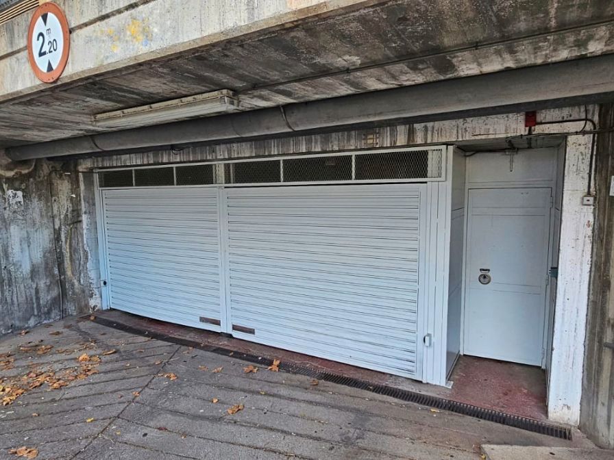 Exterior view of Garage for sale in  Barcelona Capital