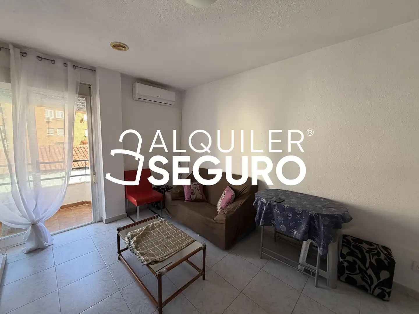 Sala de estar de Piso de alquiler en Yuncos con Aire acondicionado, Calefacción y Terraza