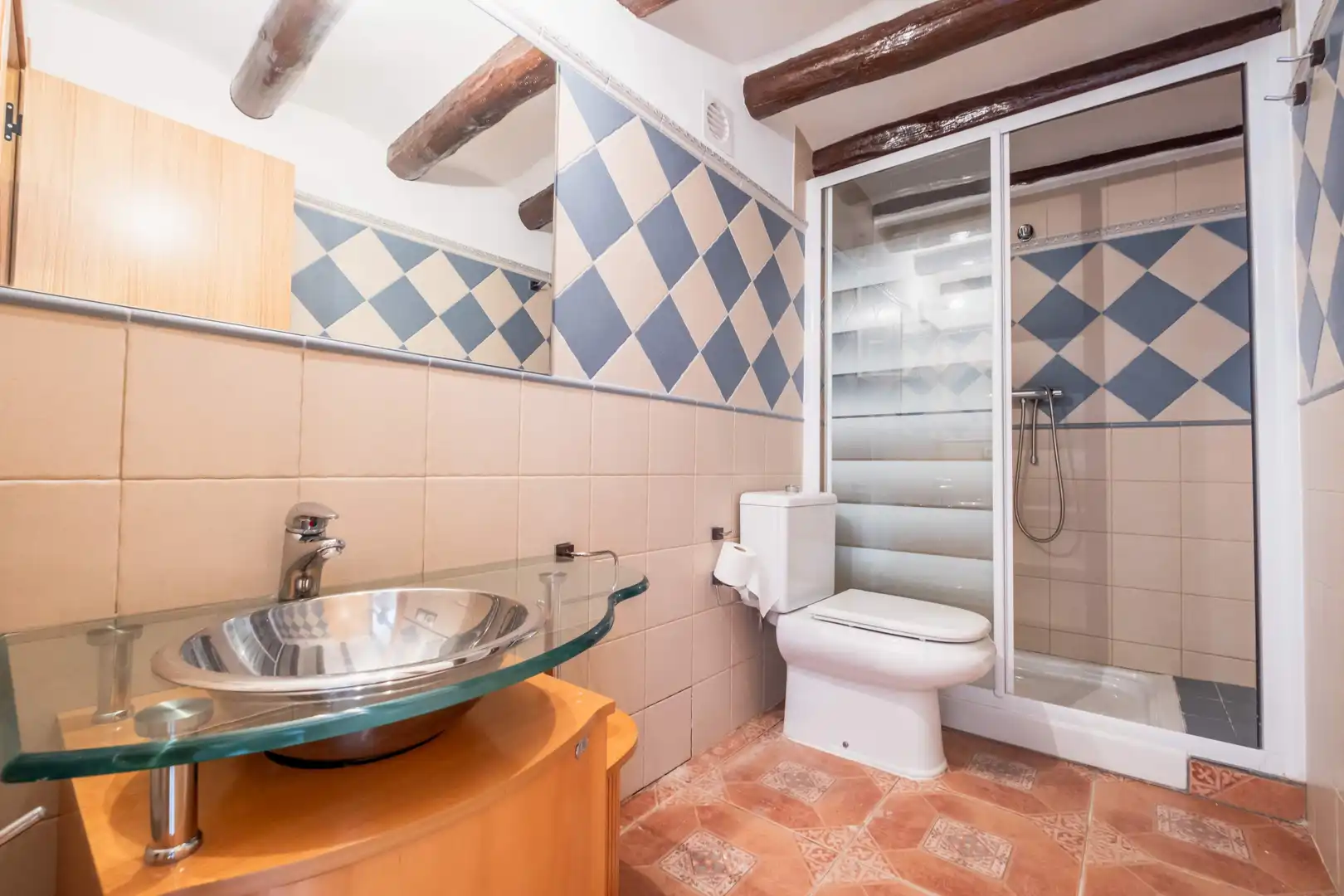 Bathroom of Houses for sale in Calatorao  with Air Conditioner, Terrace and Balcony