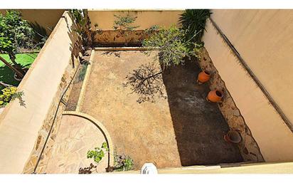 Jardí de Dúplex en venda en  Almería Capital amb Aire condicionat, Calefacció i Jardí privat