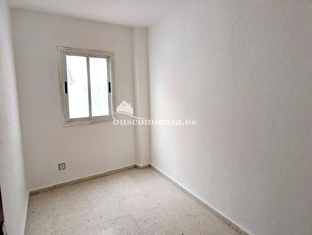 Habitación de Piso en venta en Jaén con Balcón