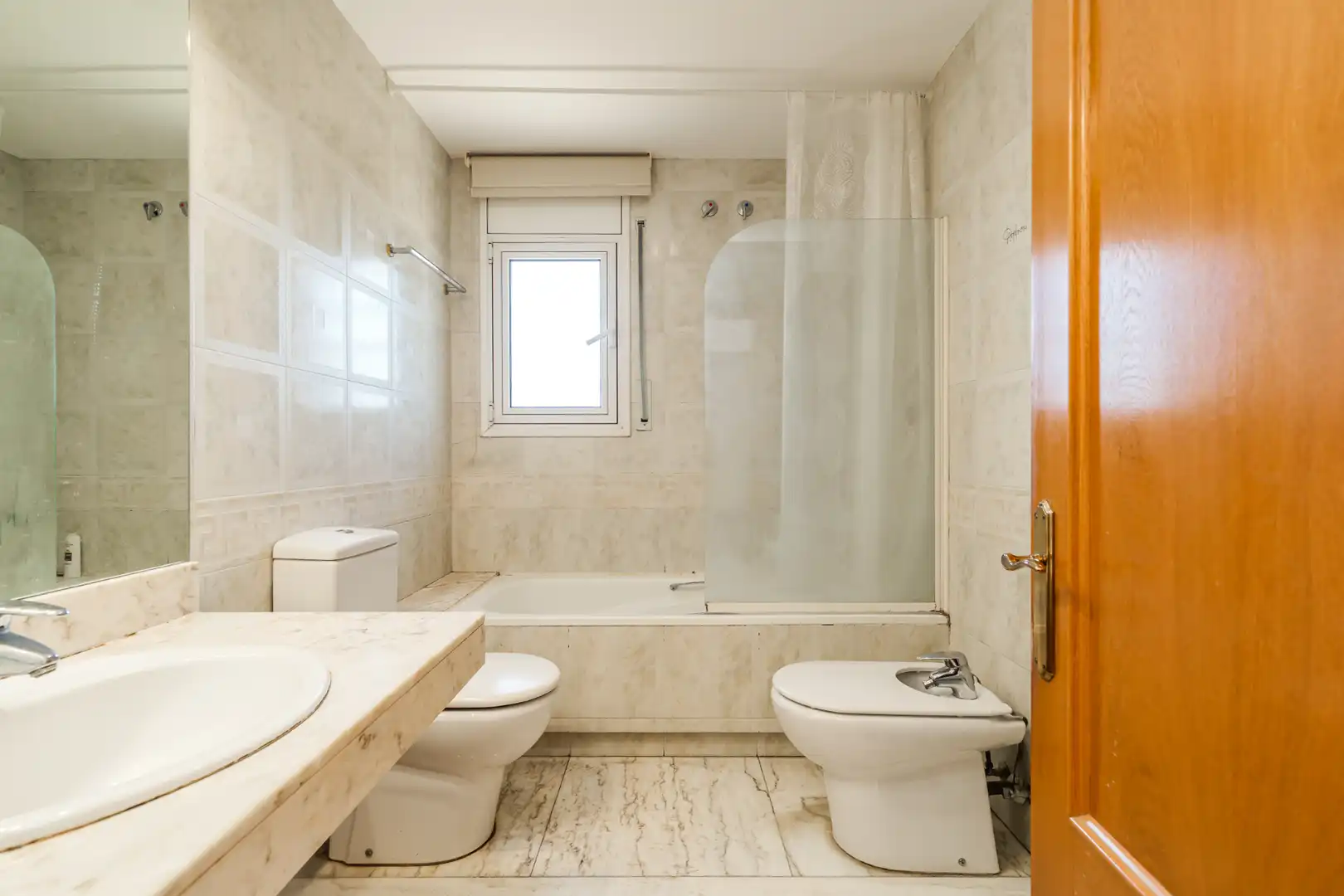 Baño de Casa adosada en venta en Teià con Aire acondicionado, Calefacción y Jardín privado