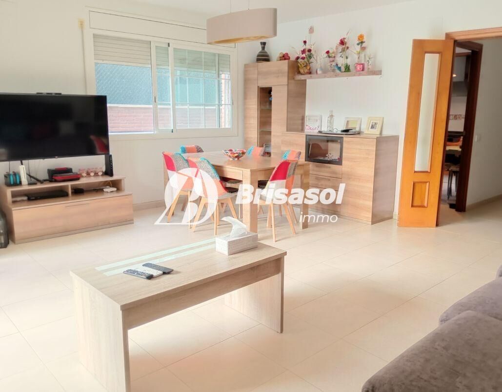 Living room of Single-family semi-detached for sale in Cambrils  with Air Conditioner, Heating and Private garden