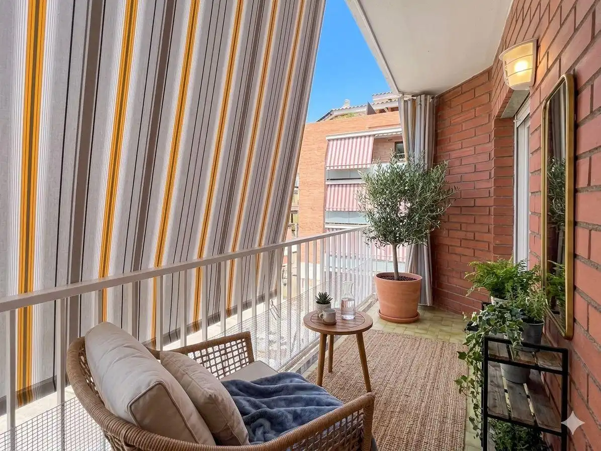 Piso con terraza en venta en Les Roquetes, imagen 12