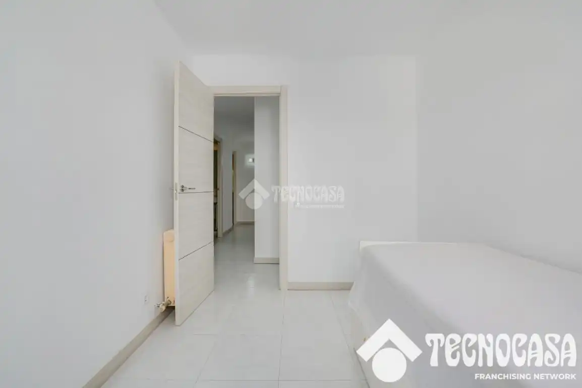Dormitori de Pis en venda en Vilassar de Mar amb Aire condicionat, Calefacció i Parquet