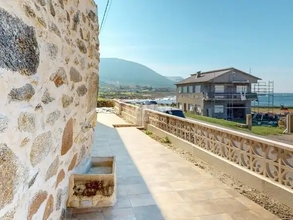 Terrassa de Casa o xalet en venda en Oia amb Calefacció, Jardí privat i Terrassa