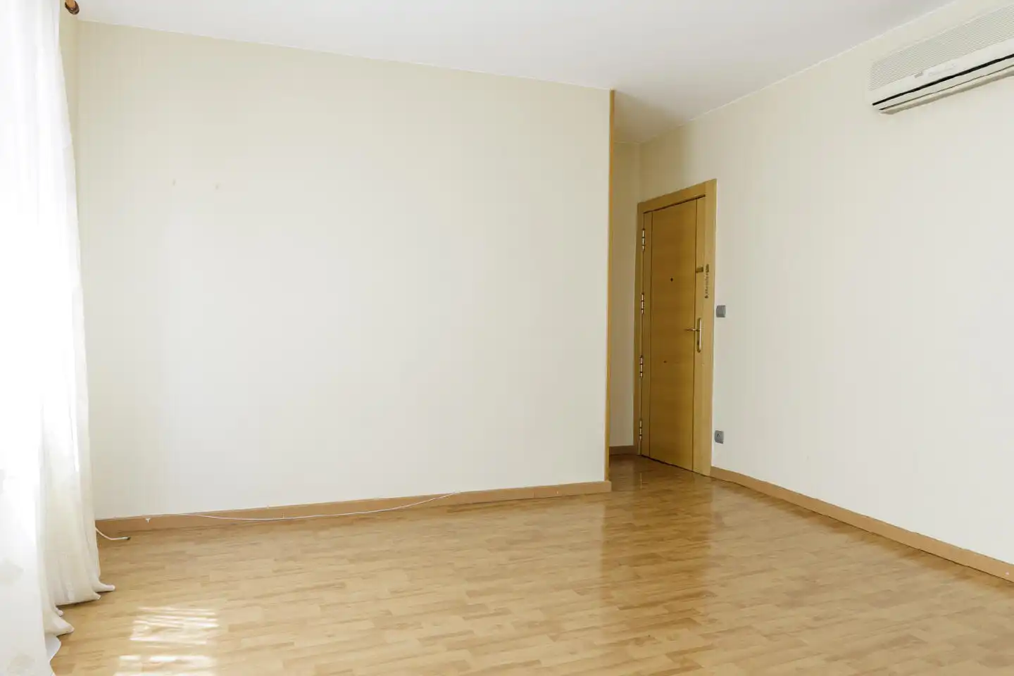 Habitación de Piso en venta en Zaragoza
