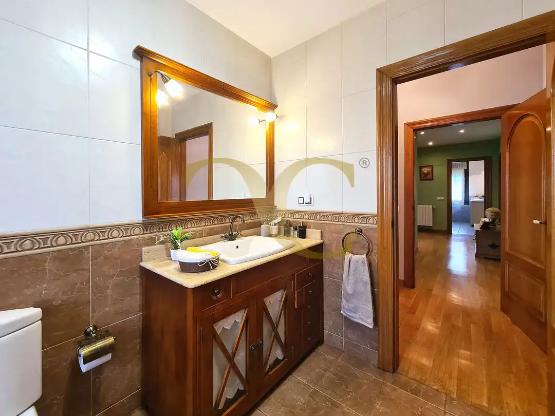 Bathroom of Houses for sale in Gijón   with Heating, Private garden and Terrace