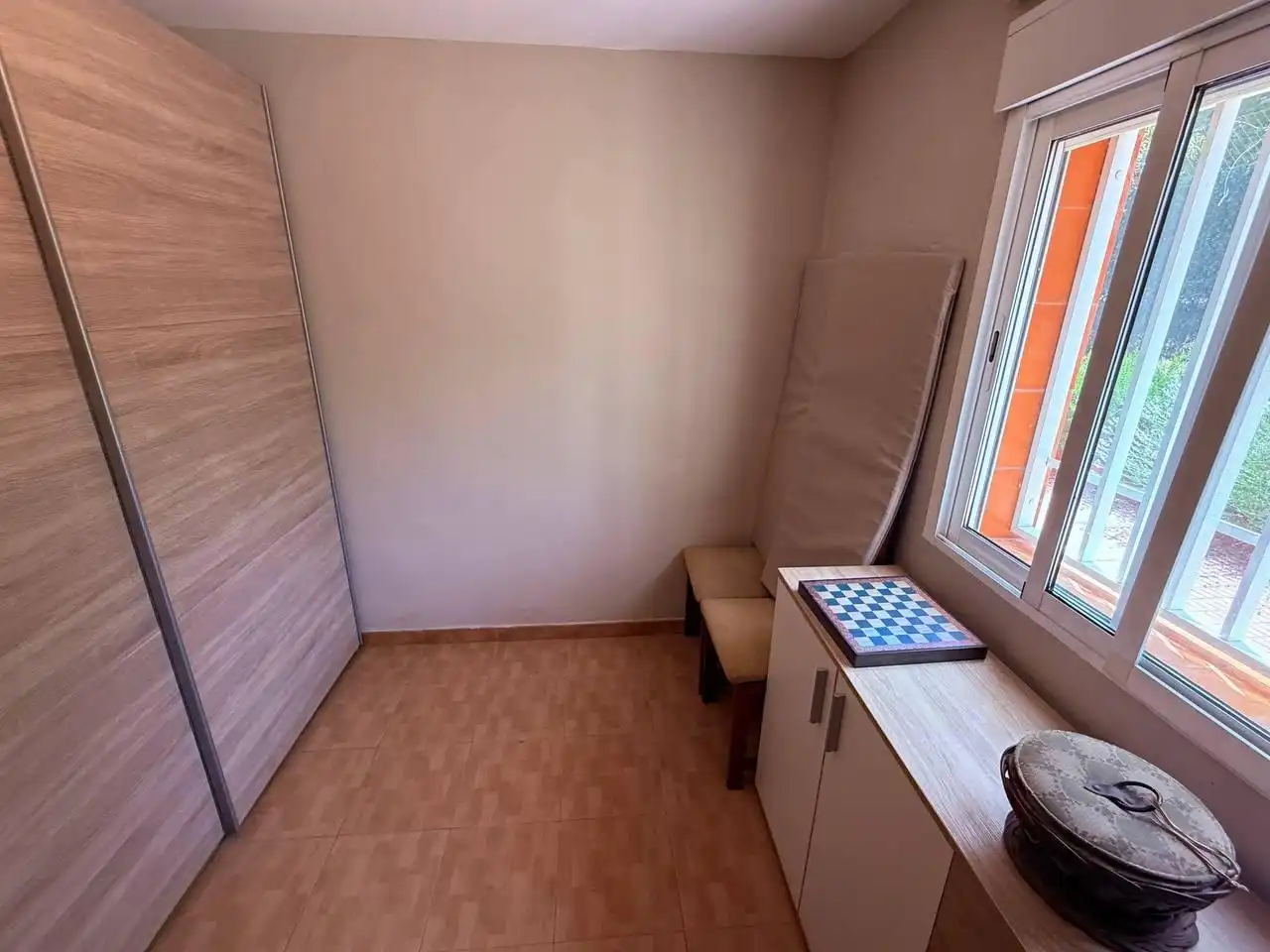 Bedroom of Houses for sale in Godelleta  with Air Conditioner, Private garden and Terrace