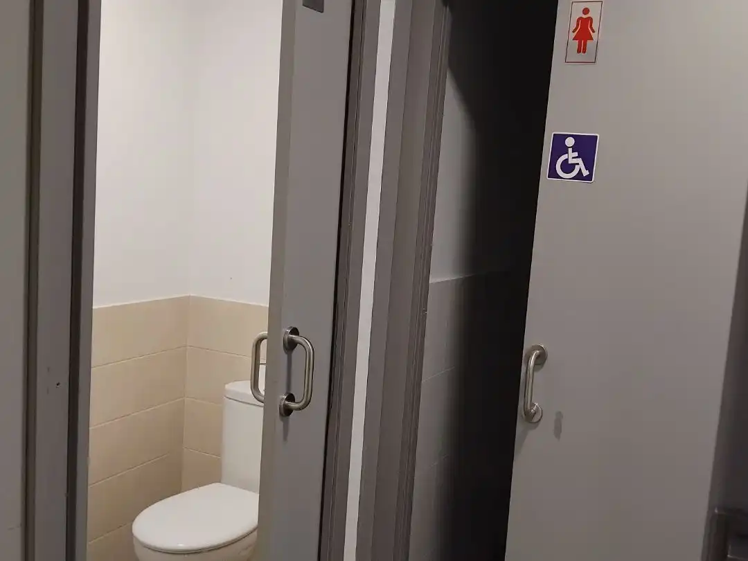 Gewerbefläche zum Verkauf in Carrer de l'Illa 25, imagen 9
