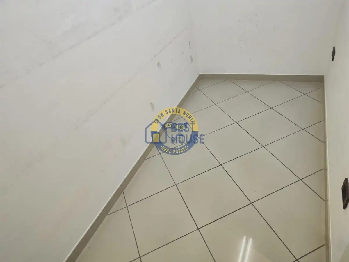 Office for rent in San Claudio - La Chantría