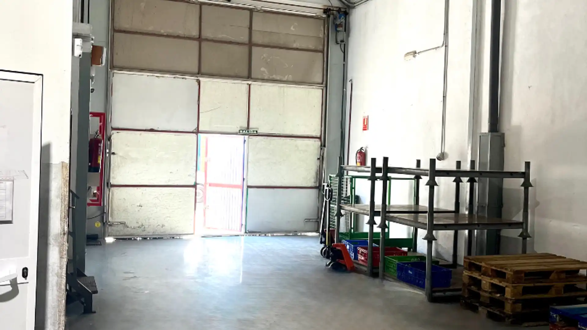 Nave industrial en venta en Málaga Capital con Calefacción y Alarma