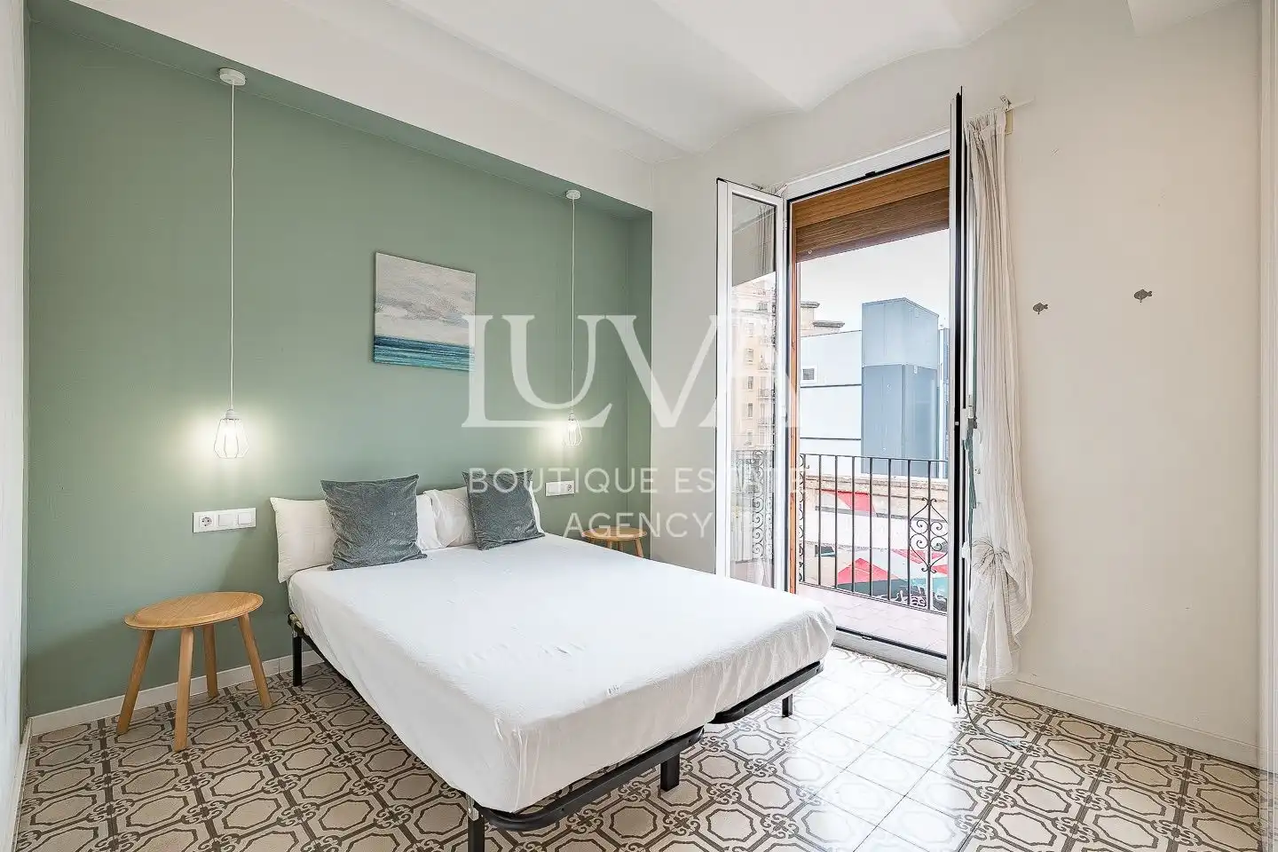 Dormitori de Apartament en venda en Barcelona amb Aire condicionat i Calefacció