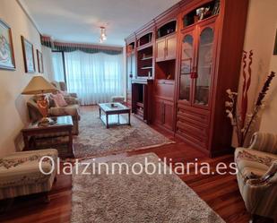 Wohnzimmer von Wohnung zum verkauf in Karrantza Harana / Valle de Carranza mit Heizung, Terrasse und Abstellraum