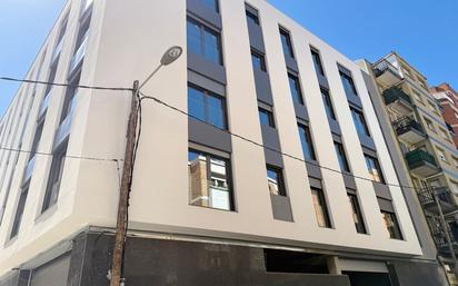 Exterior view of Flat for sale in  Lleida Capital  with Air Conditioner, Heating and Parquet flooring