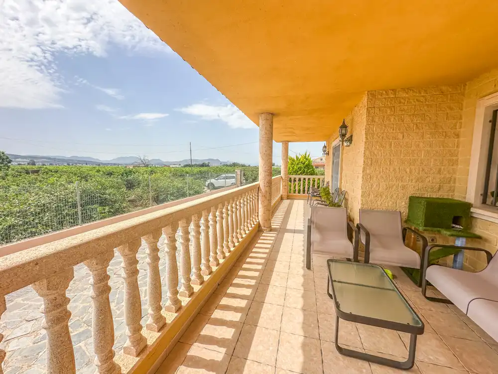 Chalet con piscina en venta en Camino de Beniel, imagen 3