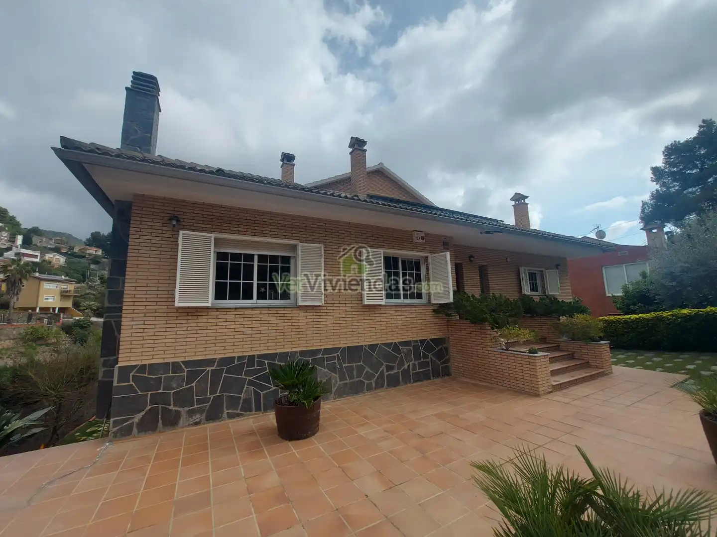 Vista exterior de Casa o chalet en venta en Vallirana con Calefacción, Jardín privado y Terraza