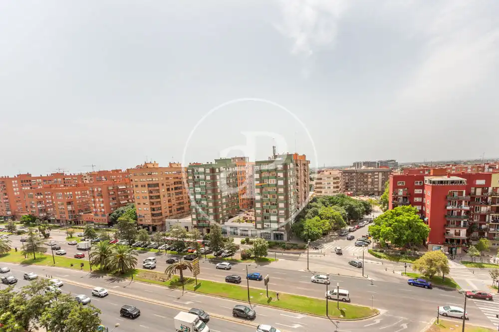 Vista exterior de Piso en venta en Valencia con Aire acondicionado, Calefacción y Terraza