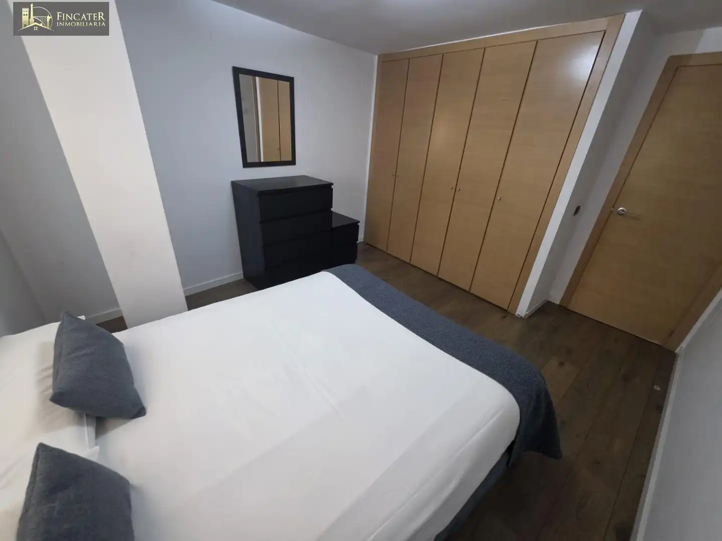 Dormitori de Apartament en venda en Teruel amb Aire condicionat i Calefacció