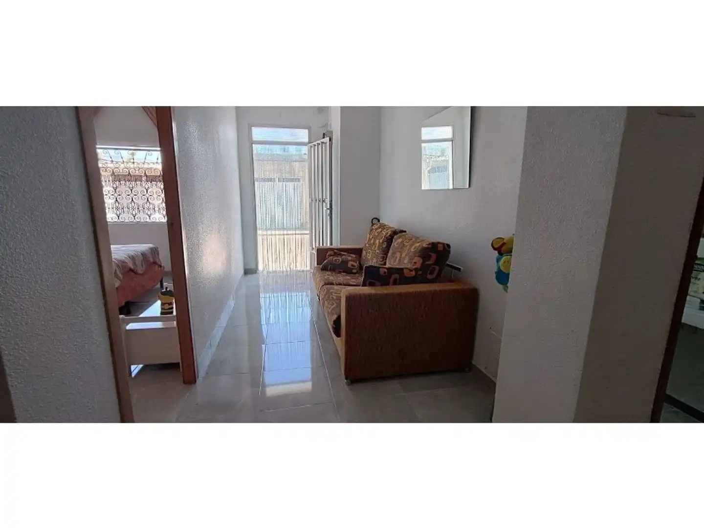 Sala de estar de Piso en venta en Simat de la Valldigna con Aire acondicionado, Calefacción y Terraza