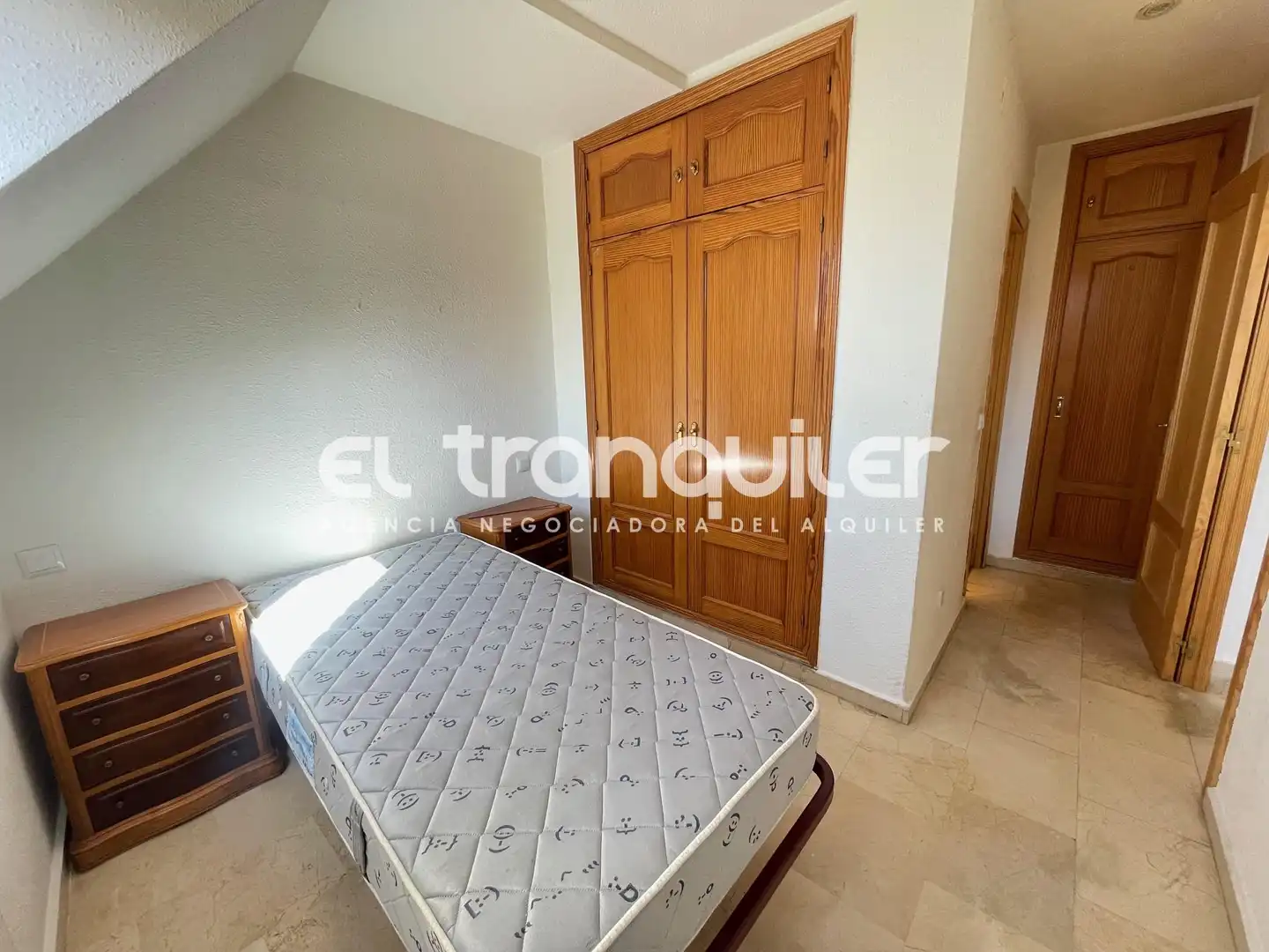 Wohnung zur Miete in Calle Navarra, Casco Antiguo