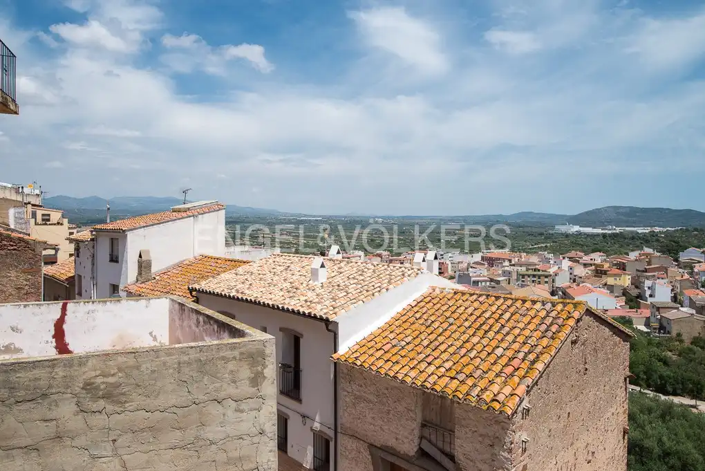 Casa adosada en venta en Vilafamés, Castellón