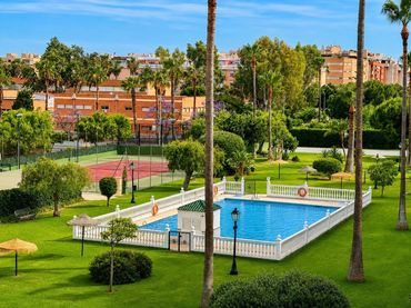 Pis amb piscina en venda a Avenida MOLIERE