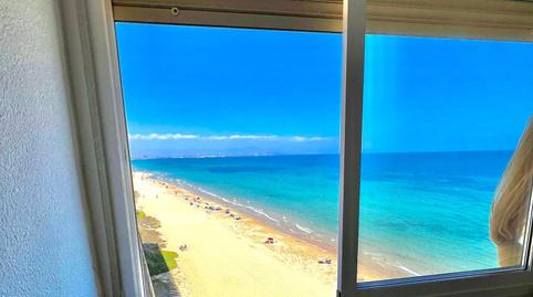 Foto 3 de Apartament en venda a Los Arenales del Sol, Alicante