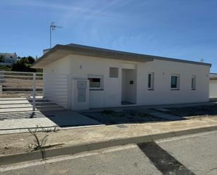 Vista exterior de Casa o xalet en venda en Sanlúcar de Barrameda amb Aire condicionat, Calefacció i Jardí privat