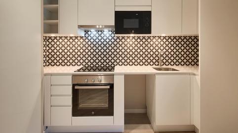 Foto 2 de Pis de lloguer a Carrer de València, 595, El Camp de l'Arpa del Clot, Barcelona