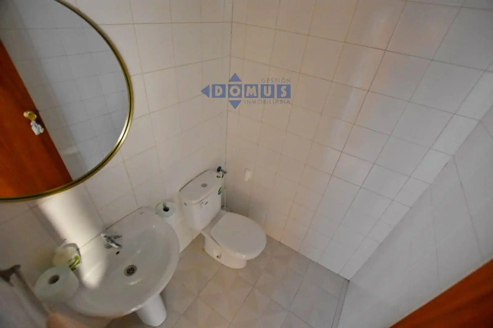 Baño de Piso para compartir en Ronda con Aire acondicionado, Terraza y Amueblado