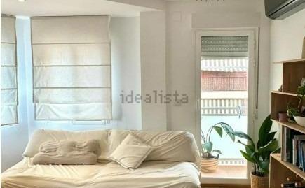 Photo 2 of Flat to rent in Benalúa, Alicante