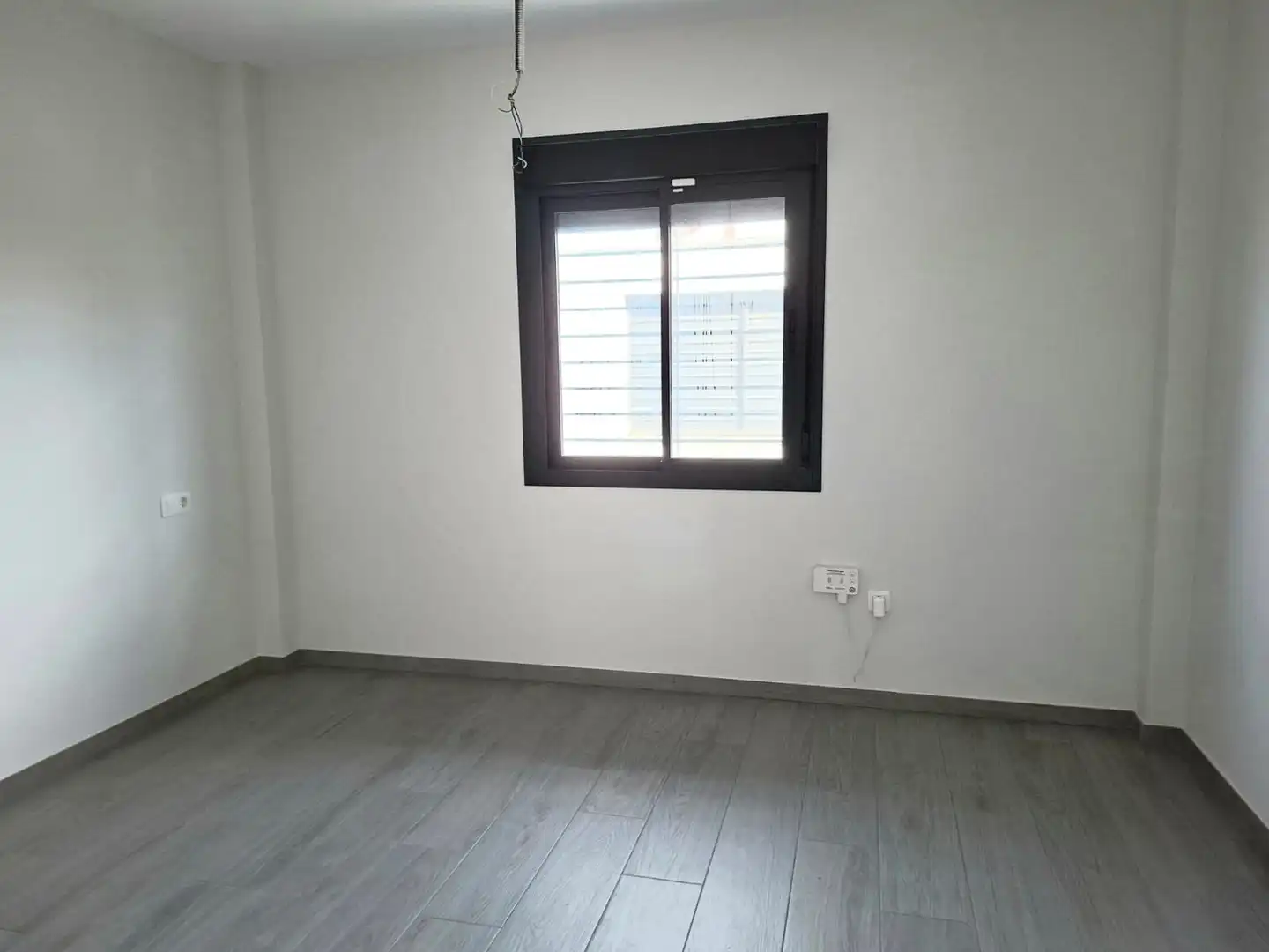 Dormitori de Casa o xalet en venda en Guillena amb Jardí privat, Terrassa i Piscina