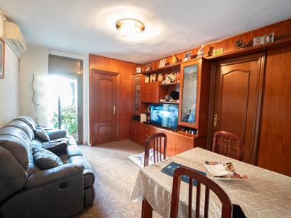 Living room of Flat for sale in L'Hospitalet de Llobregat  with Balcony