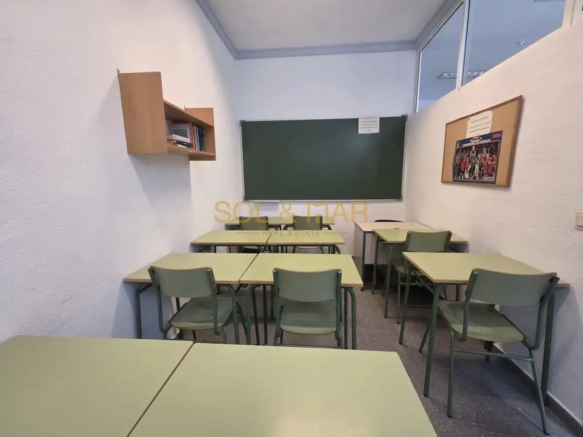 Local en venta en Torremolinos con Aire acondicionado