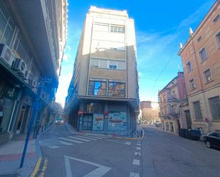 Vista exterior de Pis en venda en Talavera de la Reina amb Aire condicionat