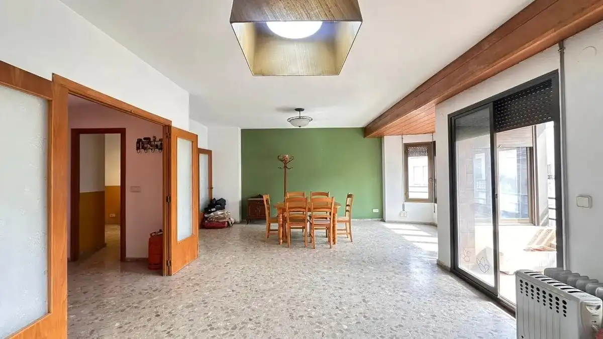 Comedor de Piso en venta en Carcaixent con Aire acondicionado, Calefacción y Amueblado