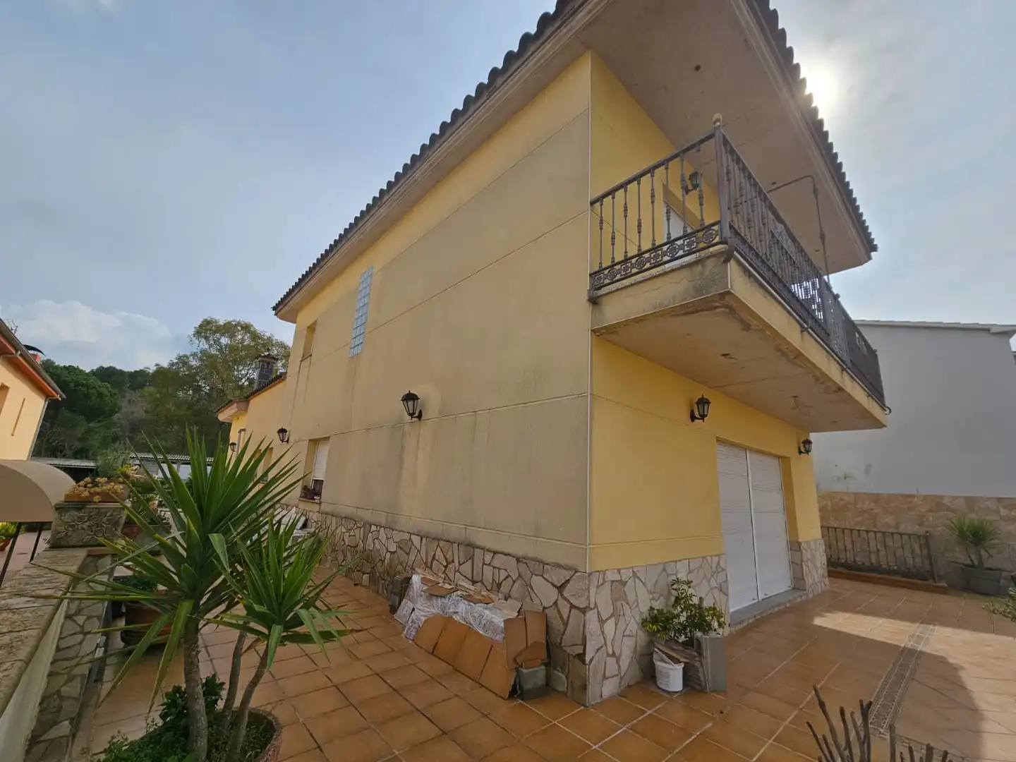 Vista exterior de Casa o xalet en venda en Girona amb Calefacció, Jardí privat i Terrassa