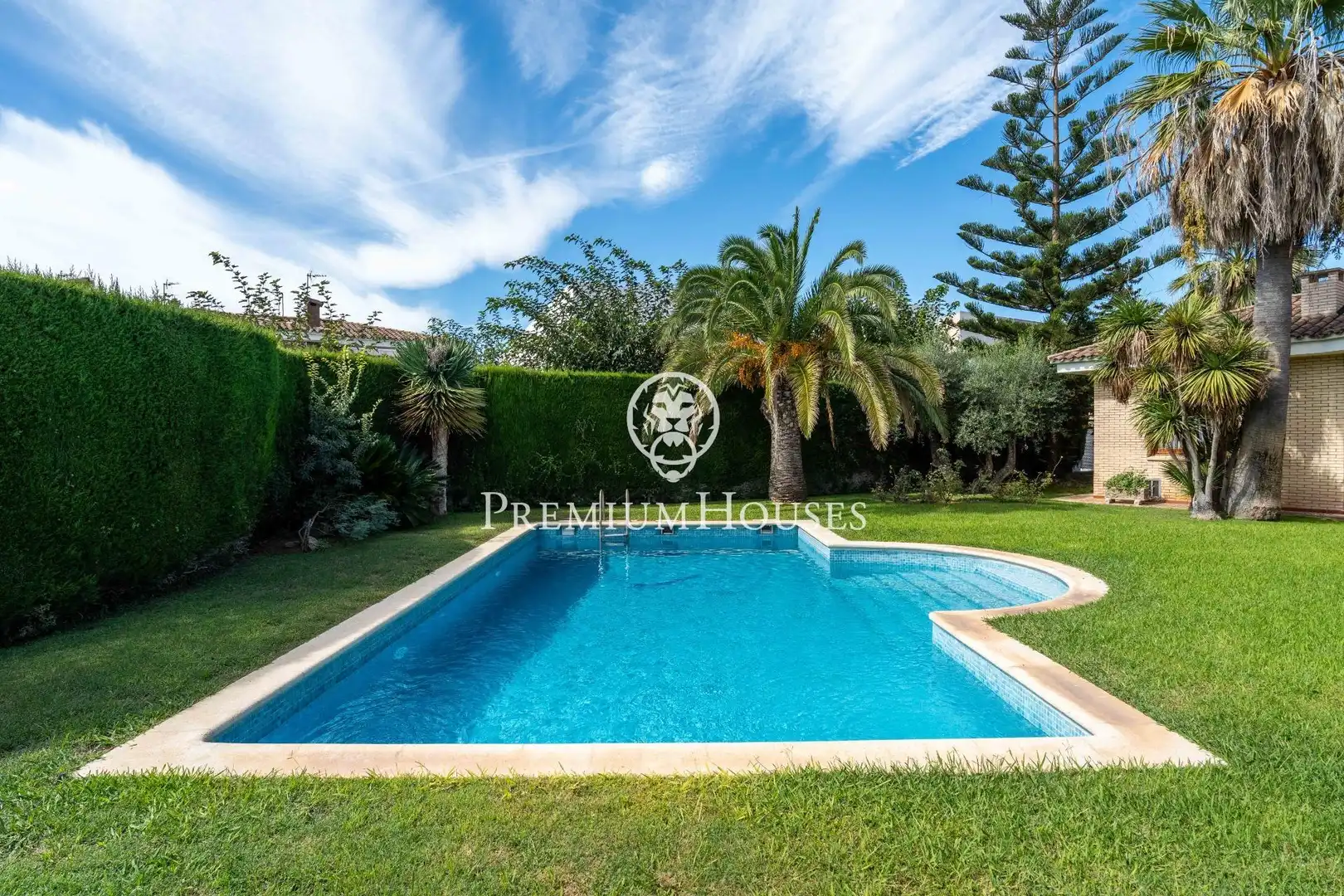 Swimming pool of Houses for sale in Cambrils  with Heating, Private garden and Terrace
