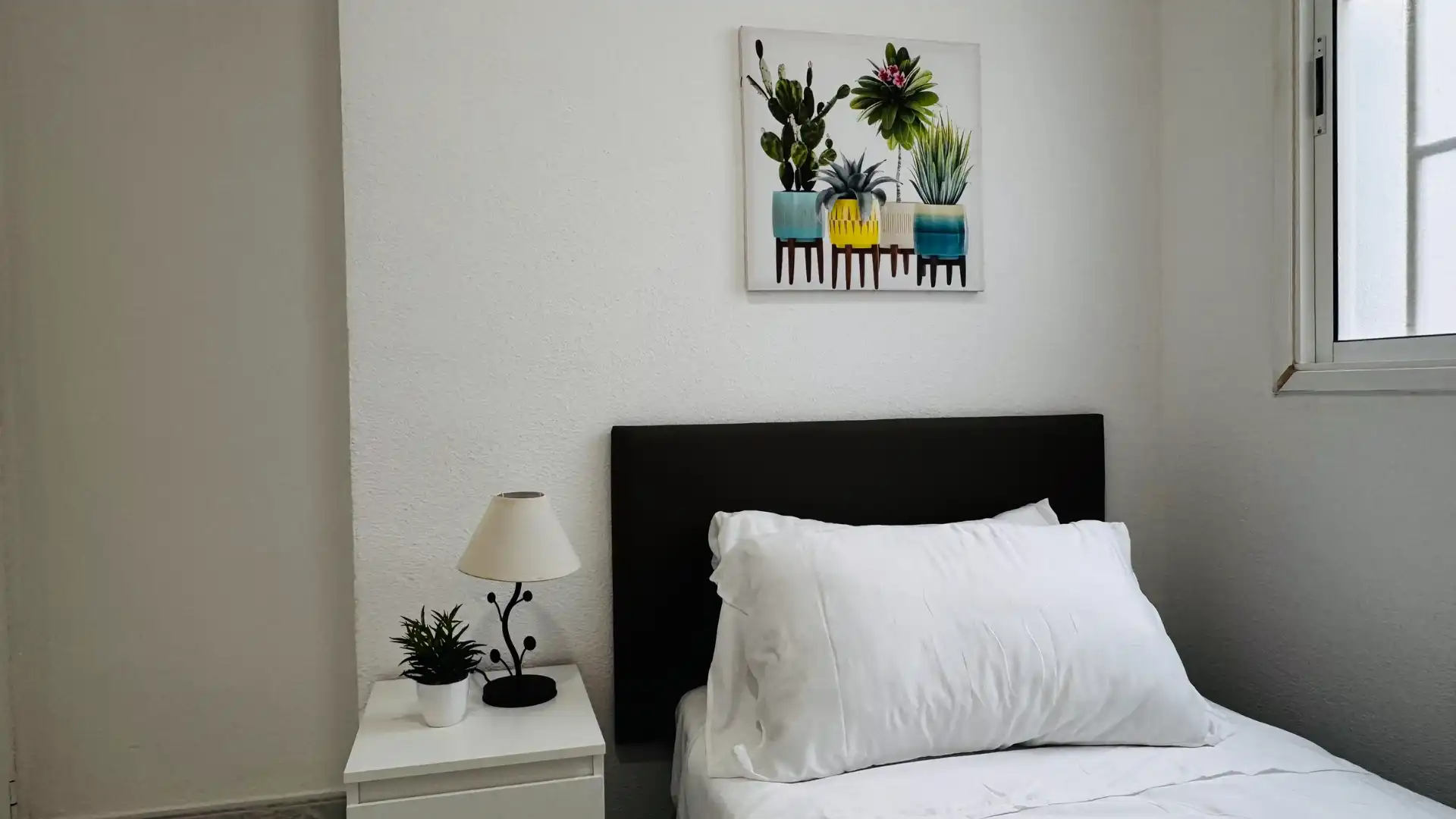 Bedroom of Flat for share in Las Palmas de Gran Canaria  with Furnished, Washing machine and Microwave