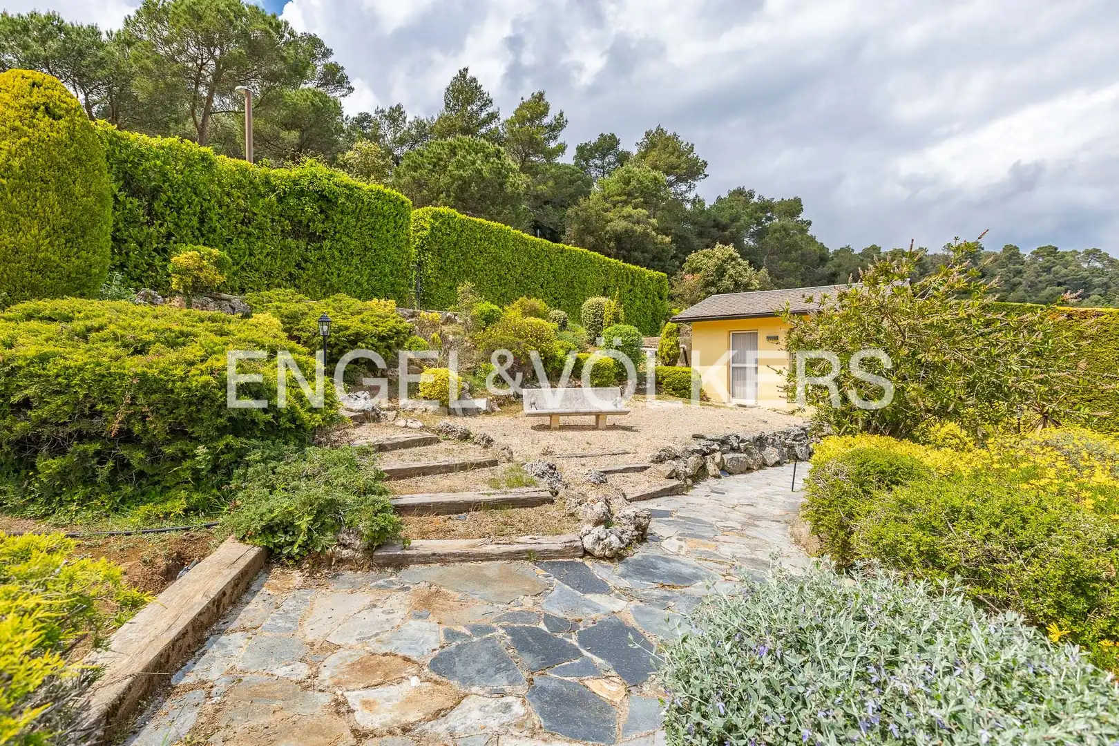 Vista exterior de Casa o chalet en venta en Sant Quirze Safaja con Calefacción, Jardín privado y Terraza