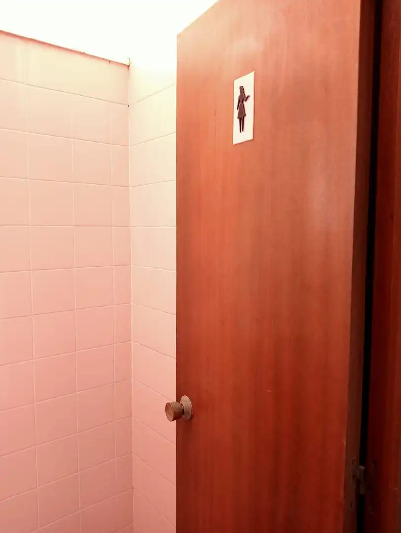 Bany de Local de lloguer en Cádiz