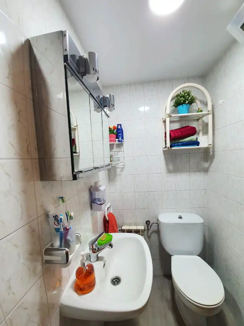 Badezimmer von Haus oder Chalet zum Verkauf in Casarrubios del Monte mit Klimaanlage, Heizung und Schwimmbad