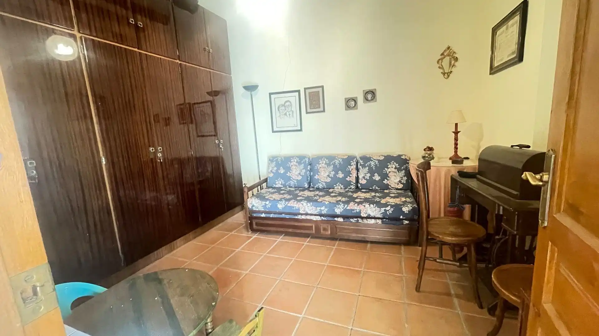 Sala de estar de Finca rústica en venta en Vallbona de Les Monges con Calefacción, Jardín privado y Trastero