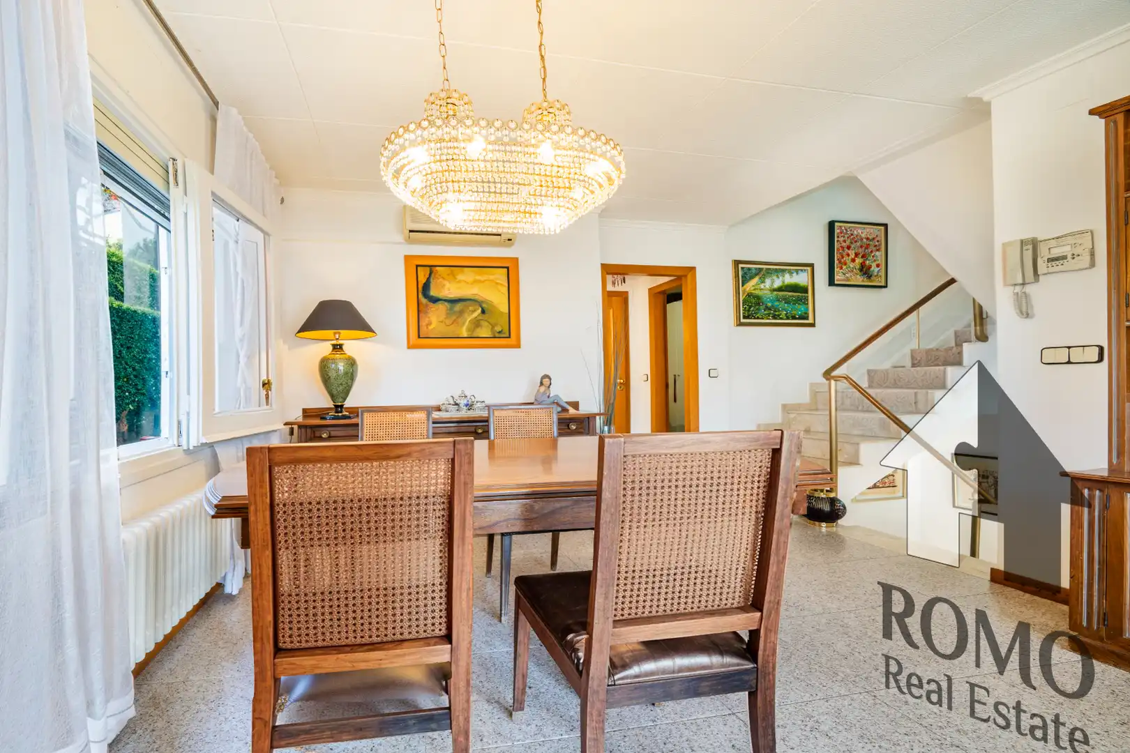 Comedor de Casa adosada en venta en Sant Fost de Campsentelles con Calefacción, Jardín privado y Terraza