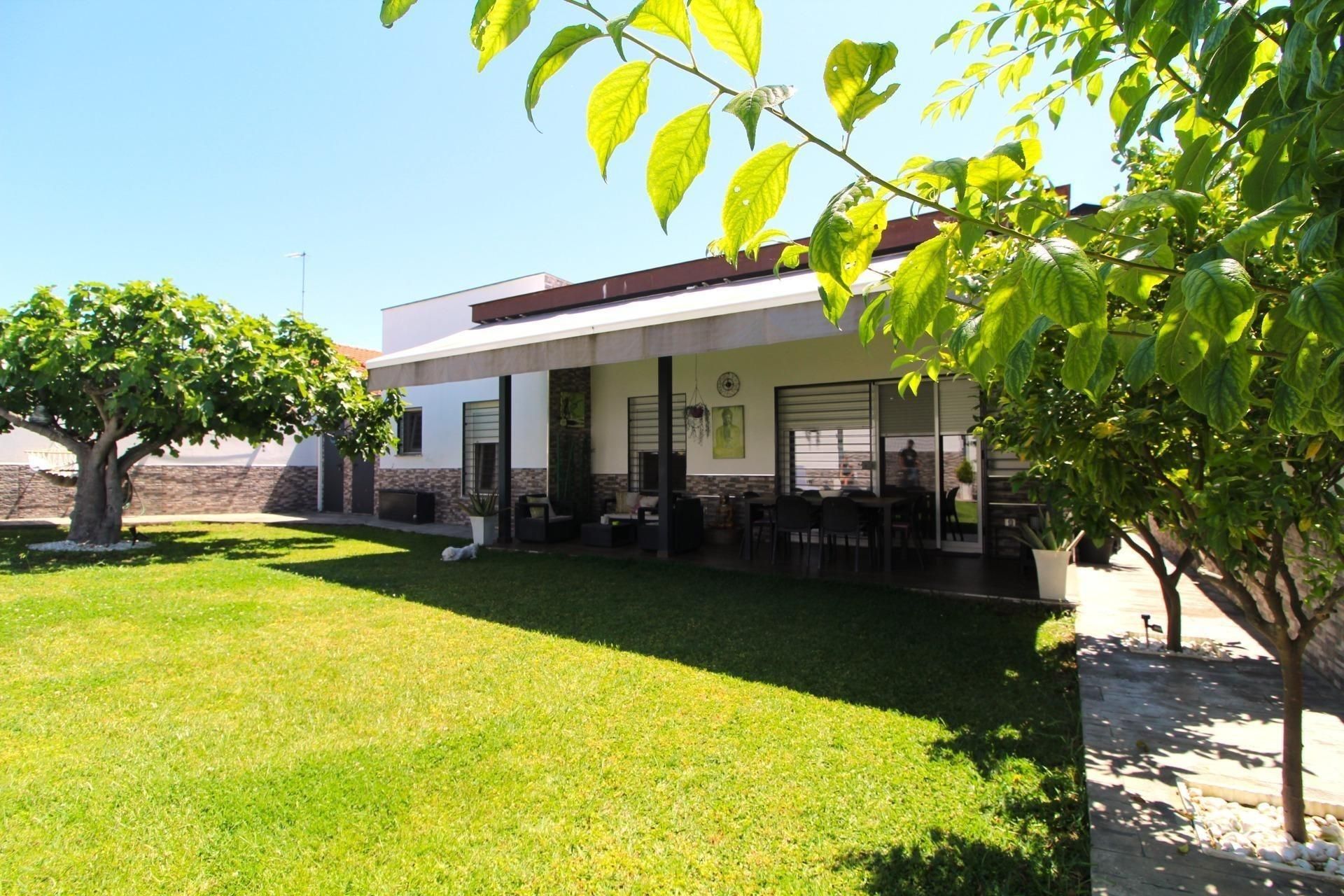 Jardín de Casa o chalet en venta en Badajoz Capital con Calefacción, Jardín privado y Terraza