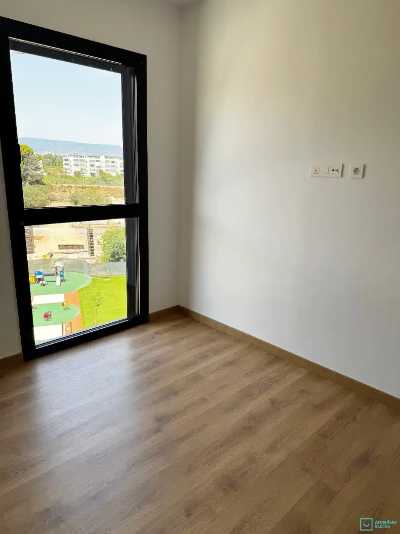 Planta baja de alquiler en Avinguda de Salvador Vilaseca, Plaça Europa - Port Aventura