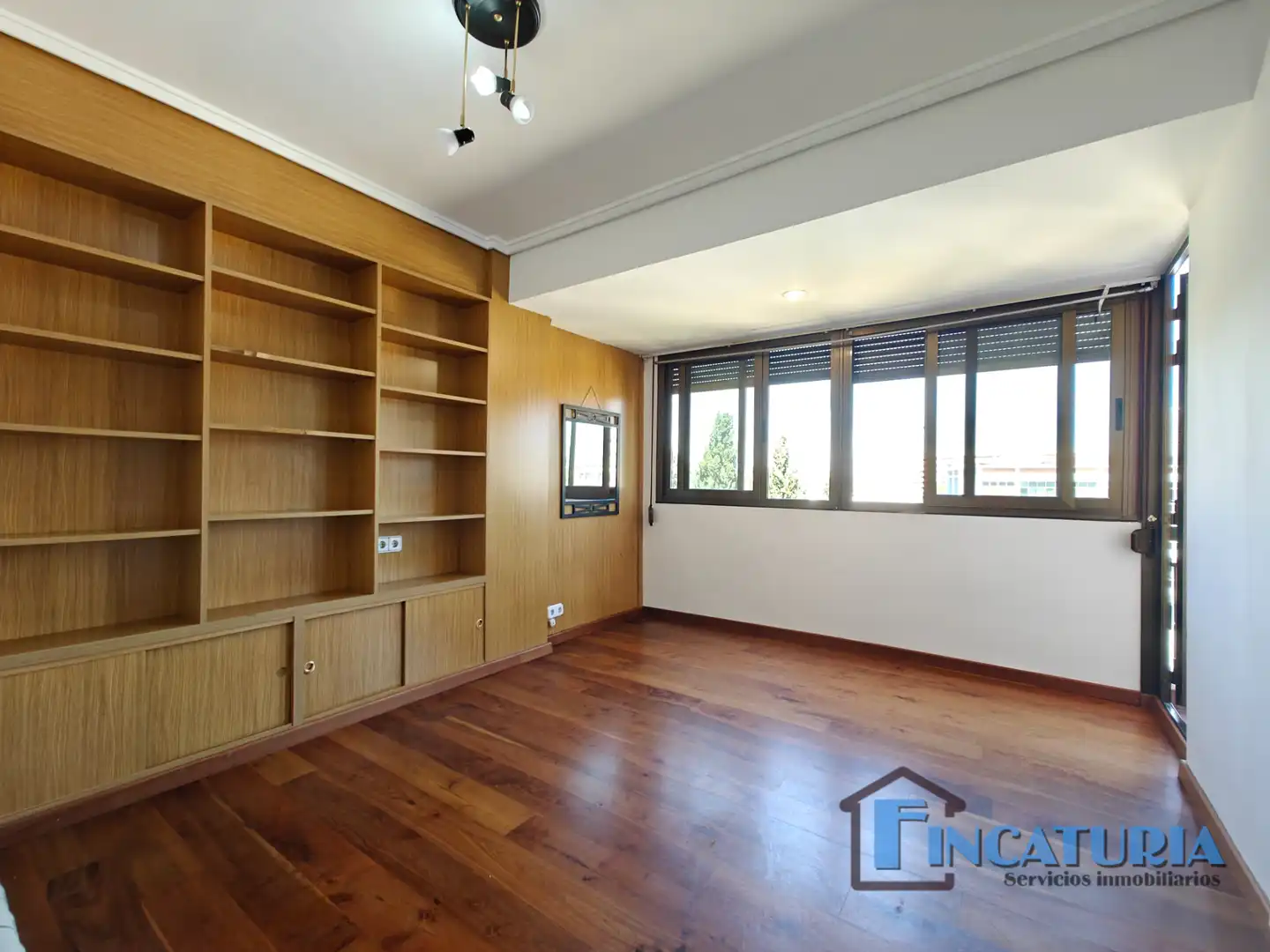 Sala de estar de Piso en venta en Valencia con Aire acondicionado, Parquet y Balcón