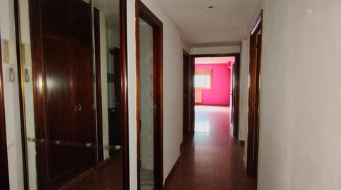 Foto 3 de Piso en venta en Avenida Madrid, La Bozada – Parque Delicias, Zaragoza Capital