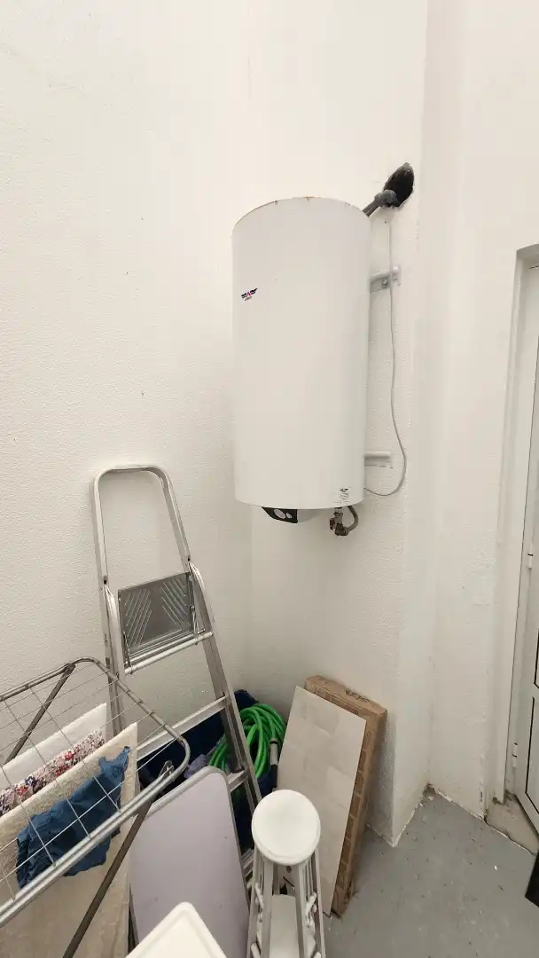 Bathroom of Flat for sale in Miño  with Heating